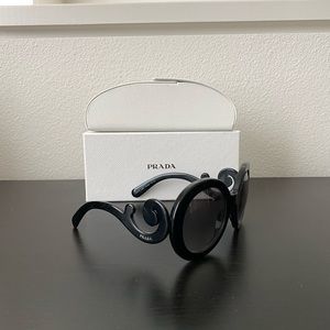 Rafa Baroque Round Sunglasses in Black